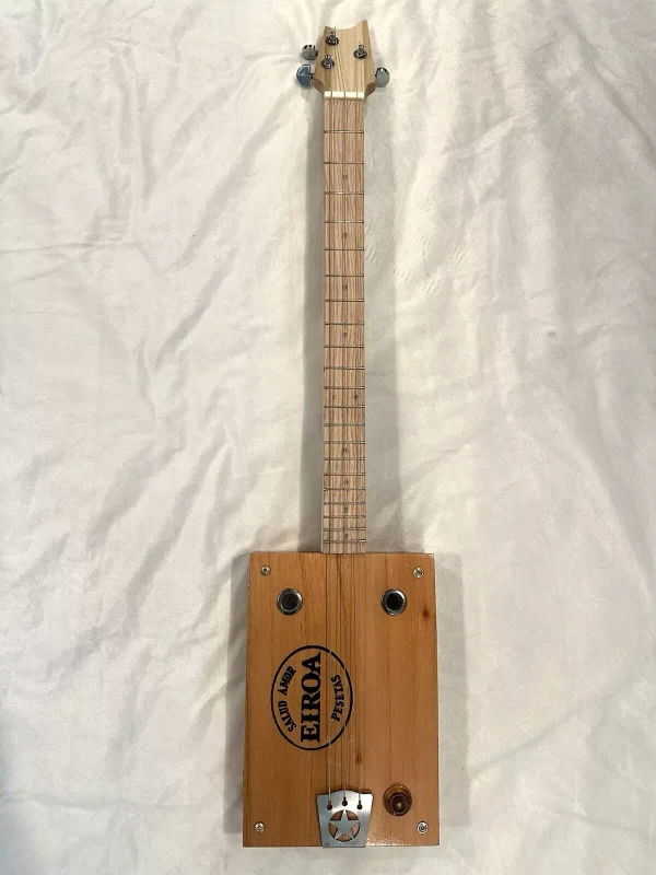 3-String Salud Amor Eiroa Guitar - Image 5