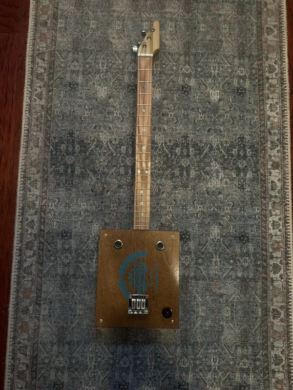3-String HUPMANA Guitar - Image 3